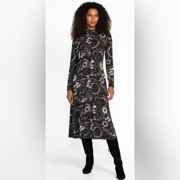 Johnny Was THE JANIE FAVORITE SEAMED MOCK NECK DRESS Celestial Moon Sun - Picture 1 of 6